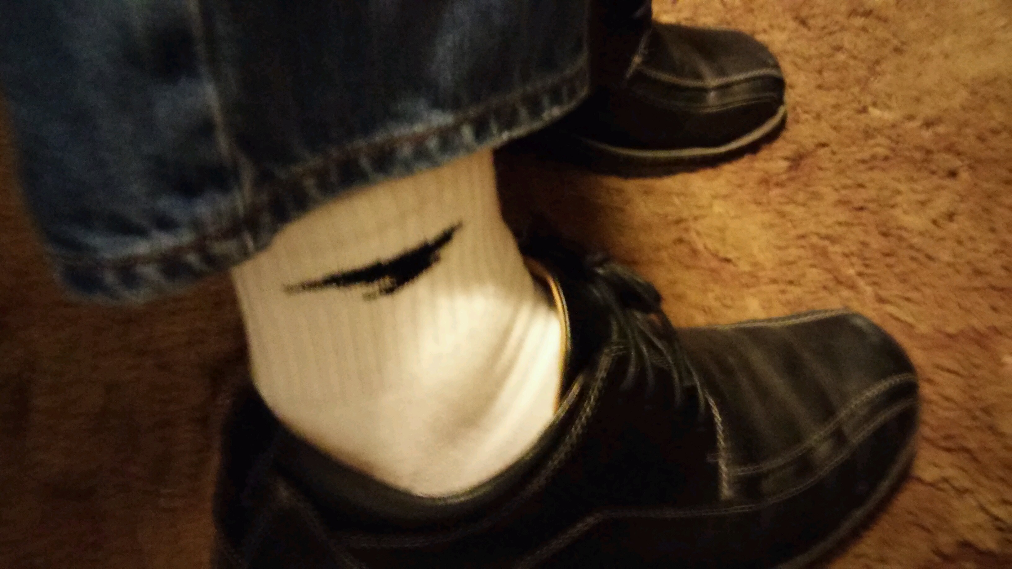 socks with skechers